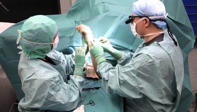tratamiento quirúrgico del dolor en las articulaciones de los dedos